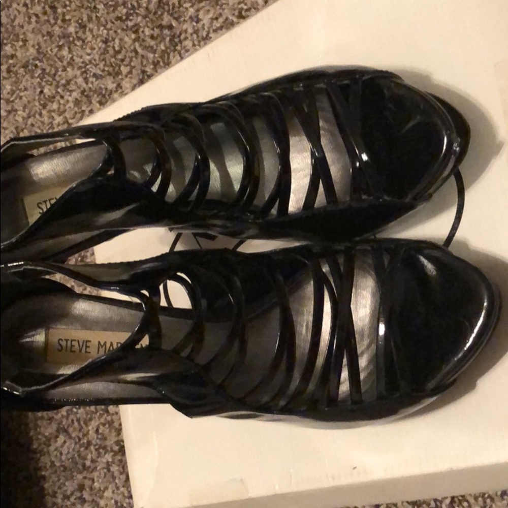 Steve Madden black high heel